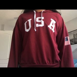 Light USA sweatshirt!